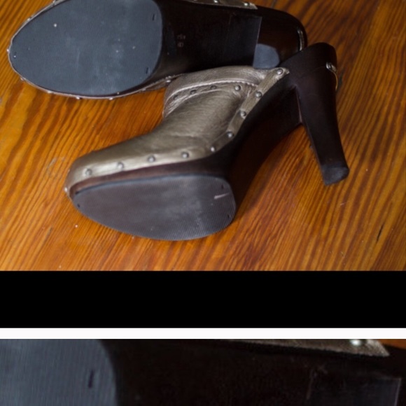 Michael Kors Gold leather wood heel mules - Picture 7 of 8